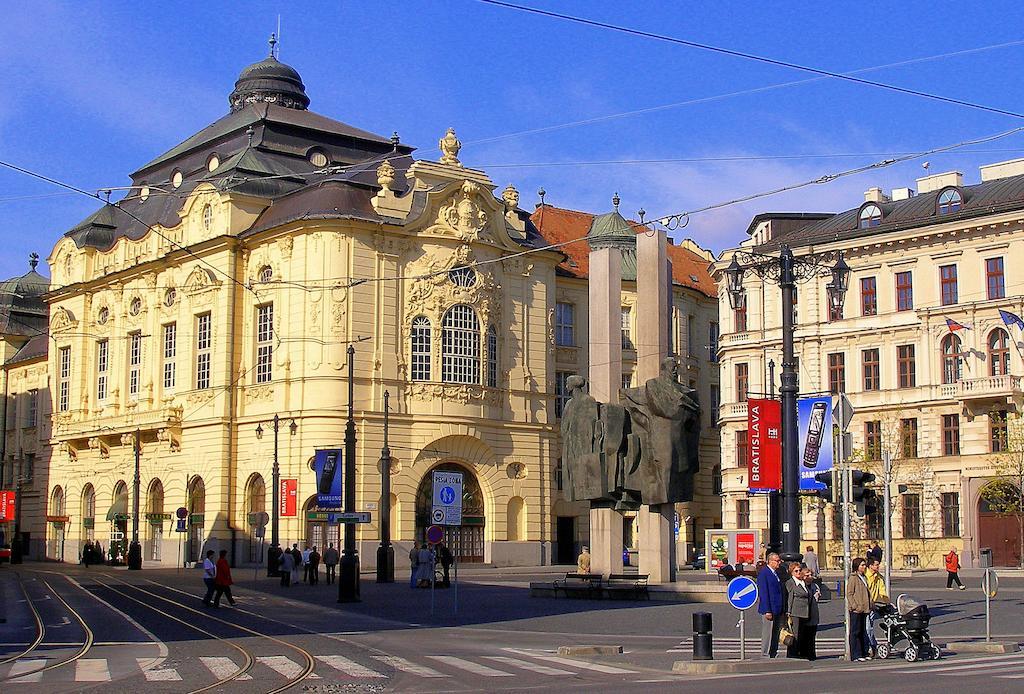 Lion Apartments Medena, Big Size, High Ceilings Bratislava Extérieur photo
