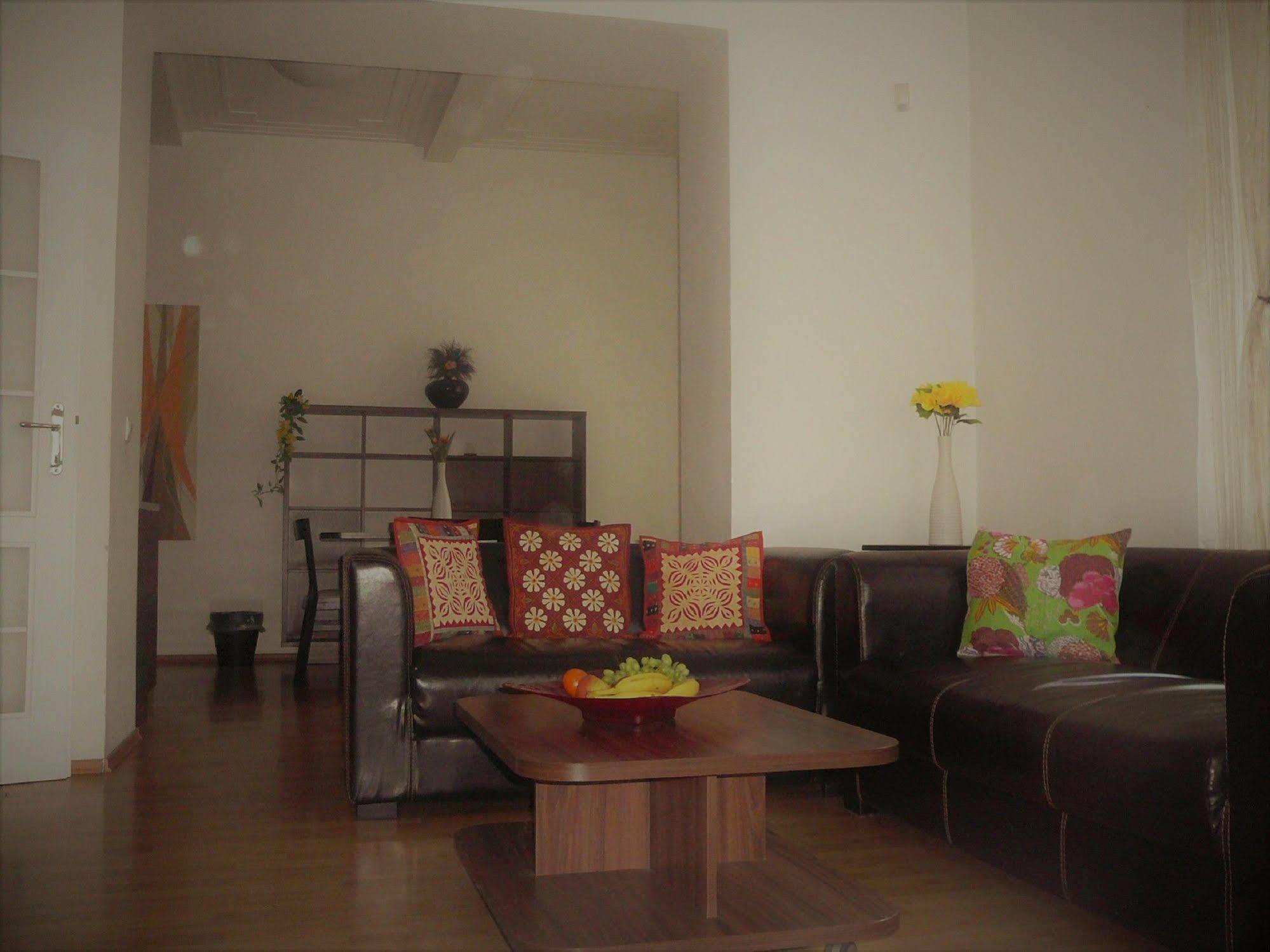 Lion Apartments Medena, Big Size, High Ceilings Bratislava Extérieur photo